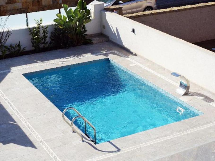 Villa Domicil De Luxe Τορεβιέχα Εξωτερικό φωτογραφία
